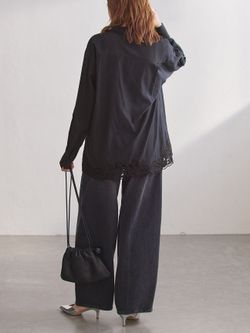 追加予約》刺繍レースシャツのコーディネートスナップ（KUROIWA