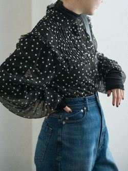 WEB限定/追加2》楊柳フリルピンタックブラウスのコーディネート