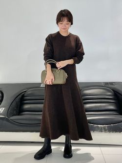 フレアーニットワンピースのコーディネートスナップ（miya）｜SLOBE