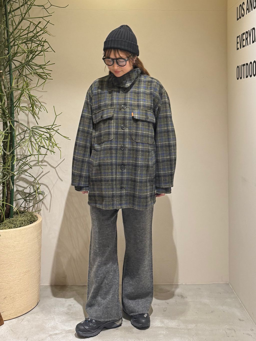 OUTDOOR PRODUCTS Usual Things