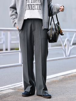 メッセージロゴロングTシャツのコーディネートスナップ（miki