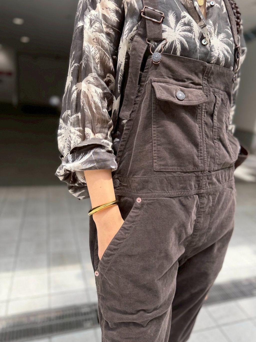 STAMMBAUM/シュタンバウム】 Corduroy Overallのコーディネート