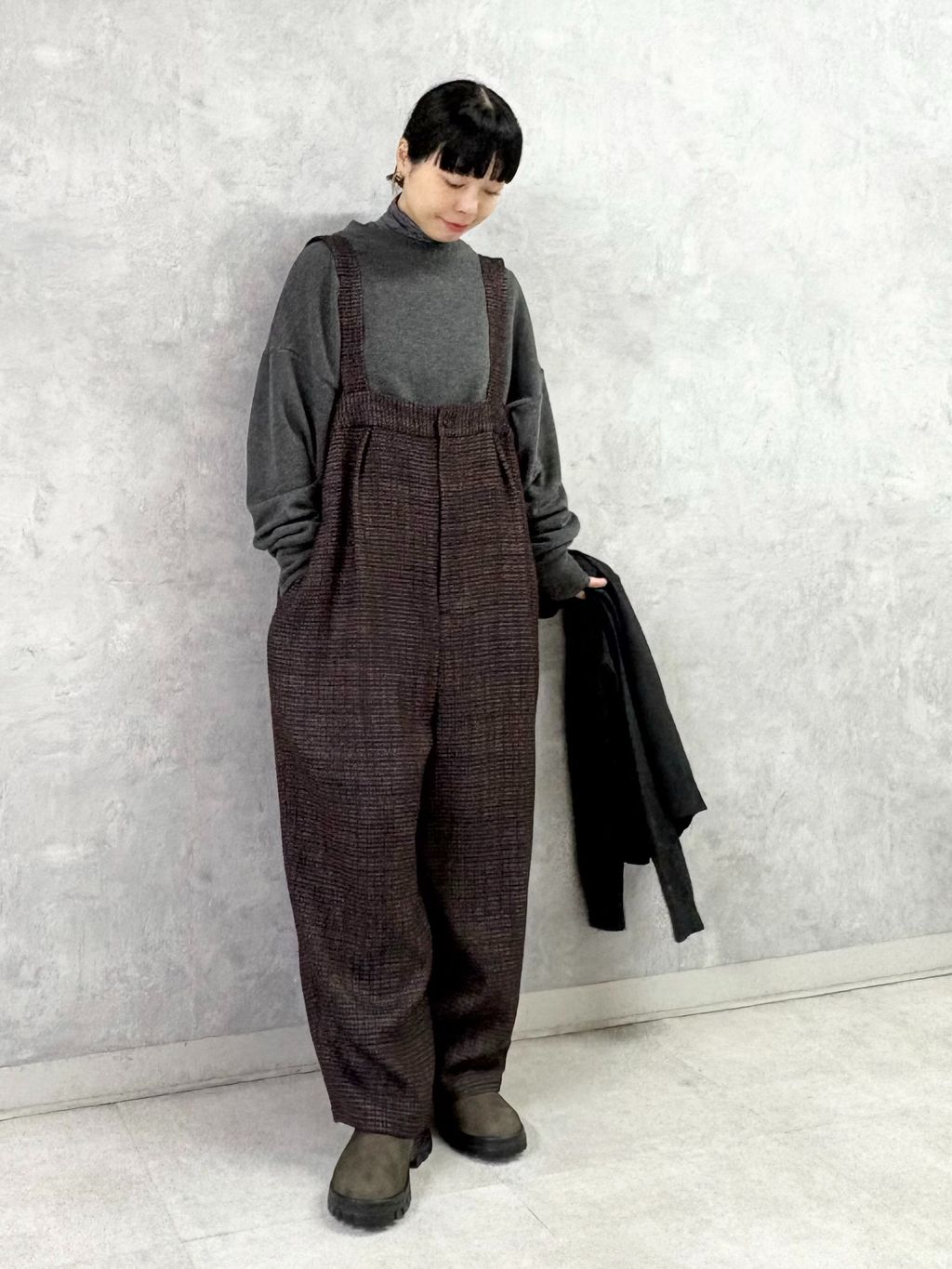 ジャーナルスタンダードラックスサスペンダーパンツ ツィード サスペンダーパンツのコーディネートスナップ（K.H