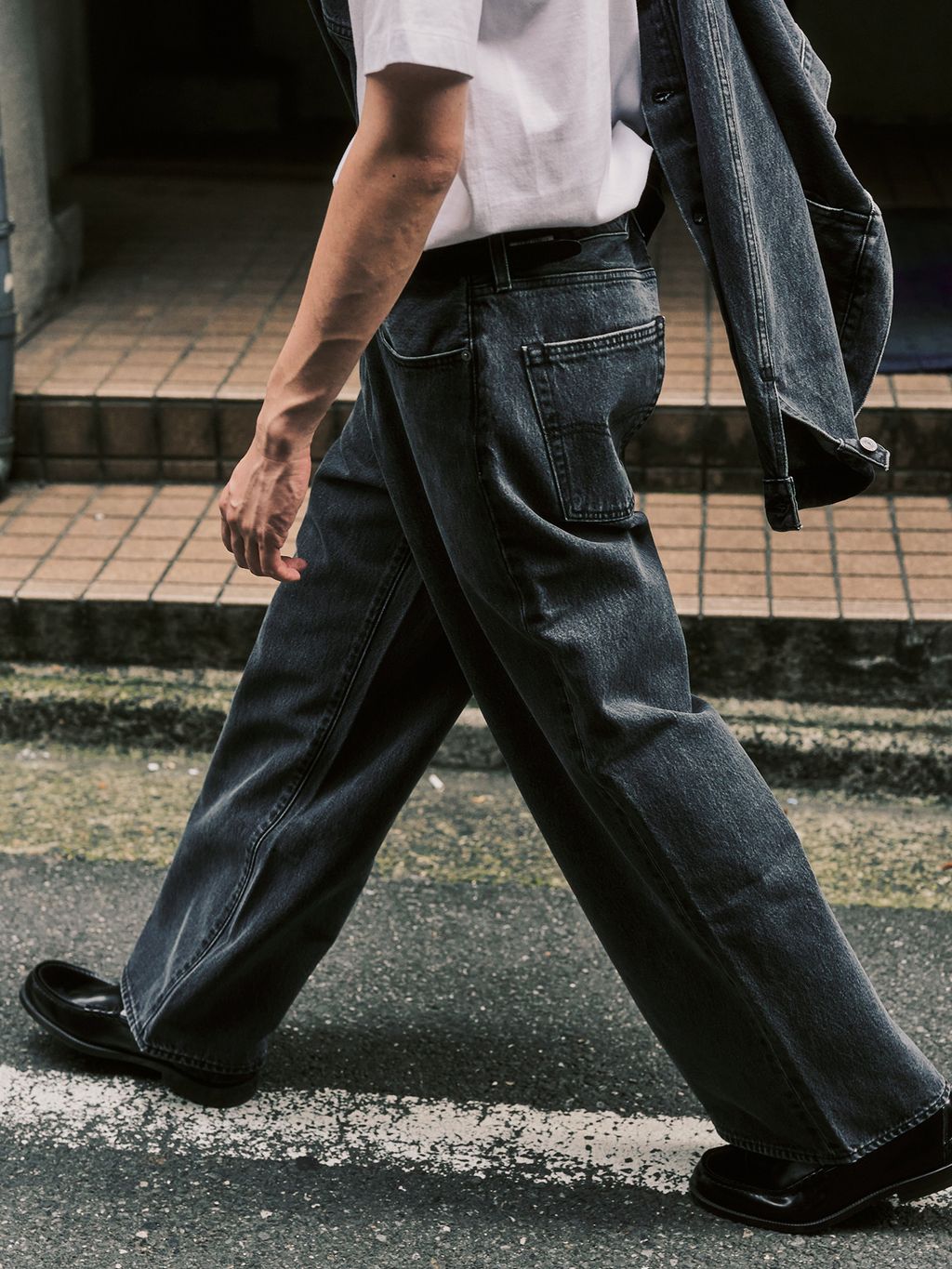 Levi's(リーバイス) 別注 Baggy Wide Leg デニムパンツ（L30）の