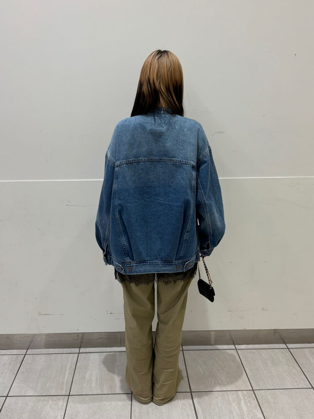 別注【LEVI'S】COLLARLESS XL TRUCKER：デニムジャケットの