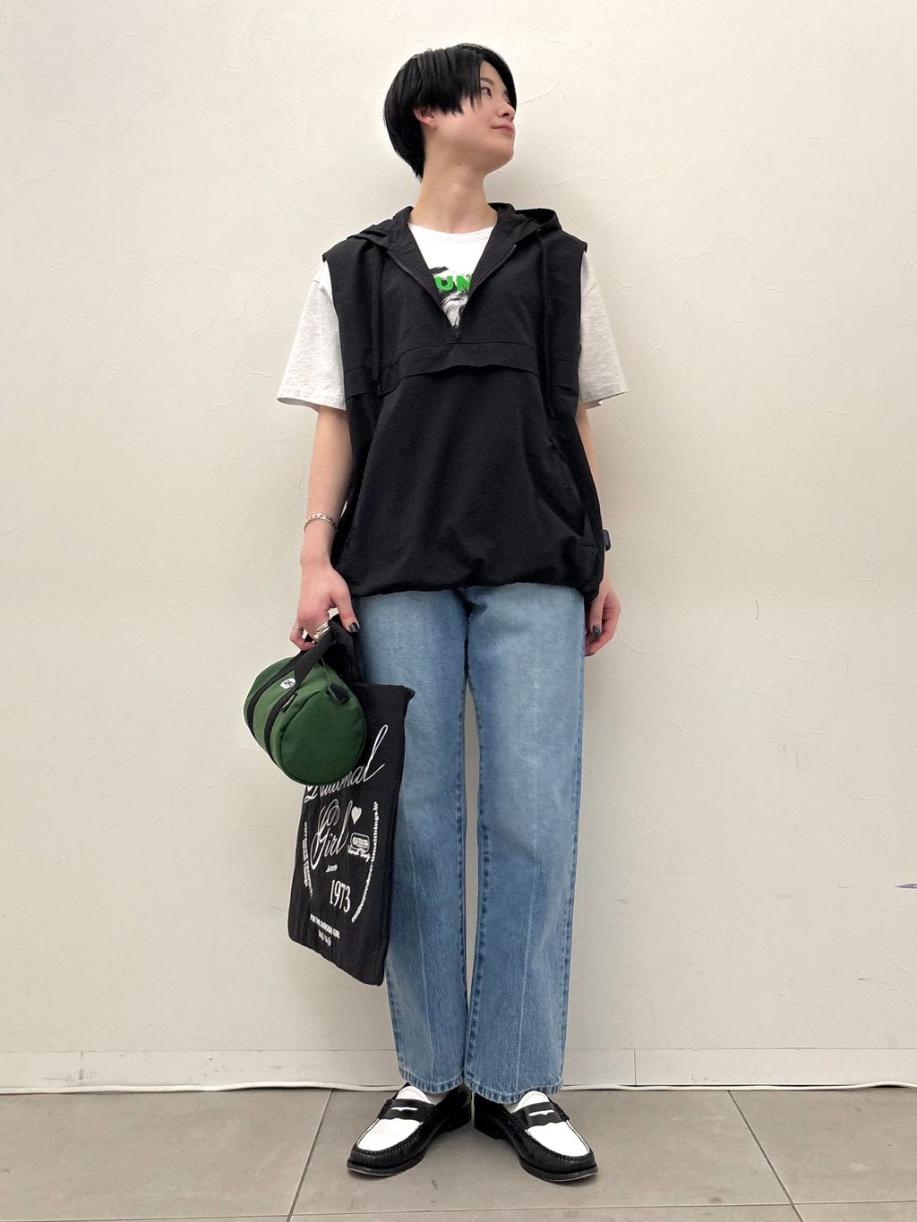 OUTDOOR PRODUCTS Usual Things