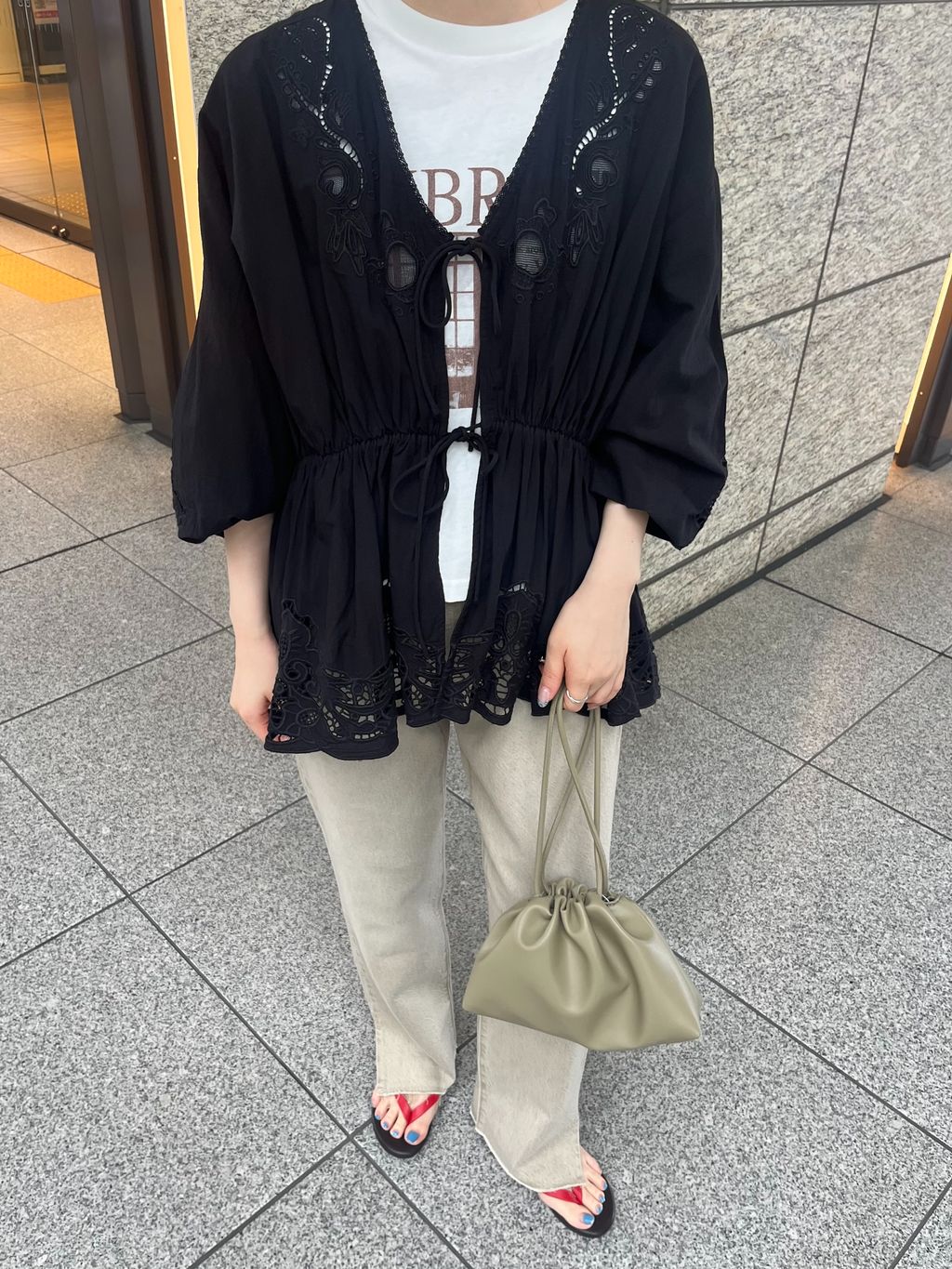 India刺繍カーデブラウスのコーディネートスナップ（kana）｜SLOBE