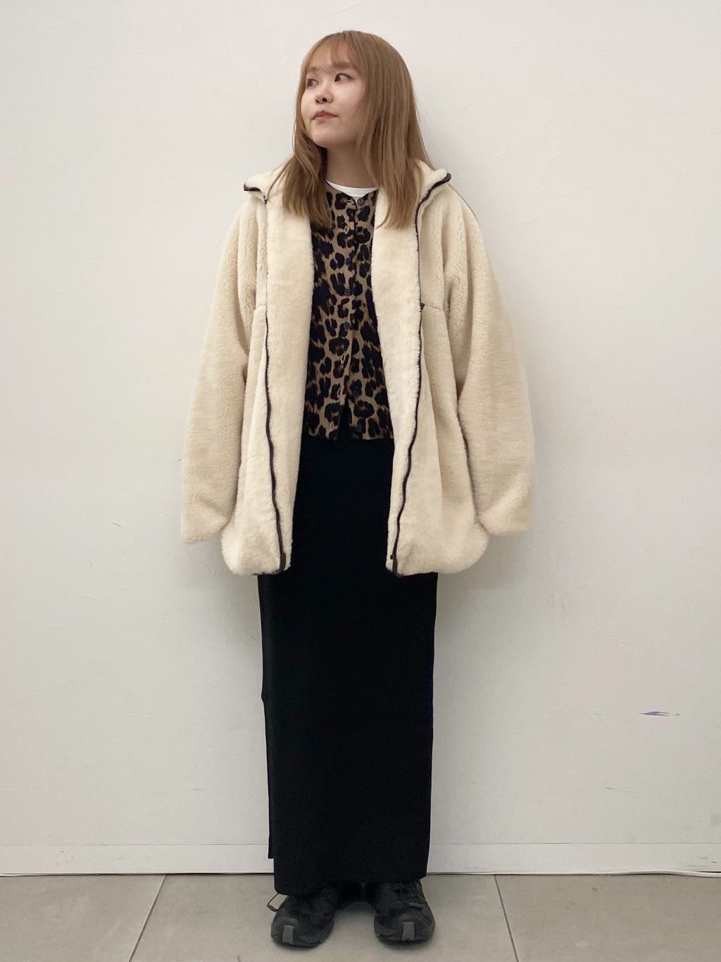 OUTDOOR PRODUCTS Usual Things