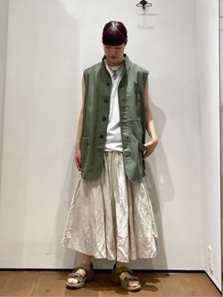 ダック ベストのコーディネートスナップ（A.S）｜journal standard