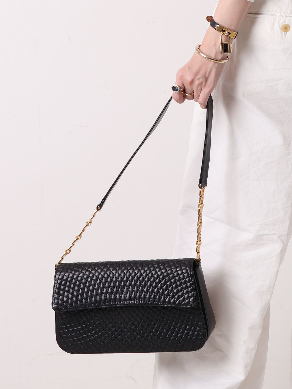 VINTAGE BALLY/バリー】チェーンショルダーバッグのコーディネート