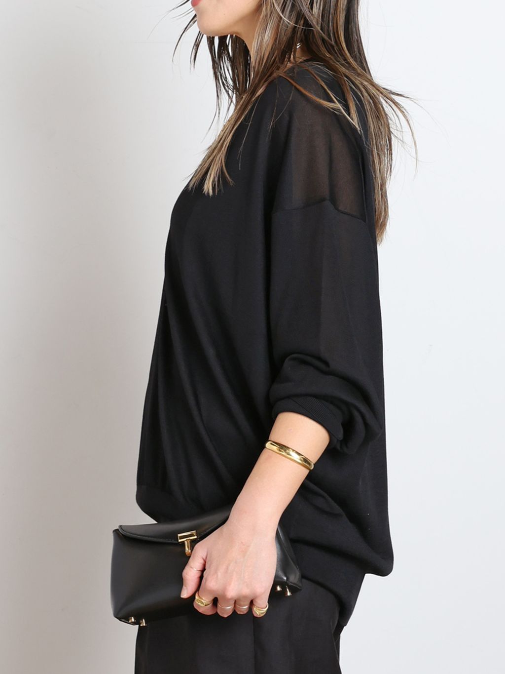 予約》サバービアワイドパンツのコーディネートスナップ（YUI）｜AP