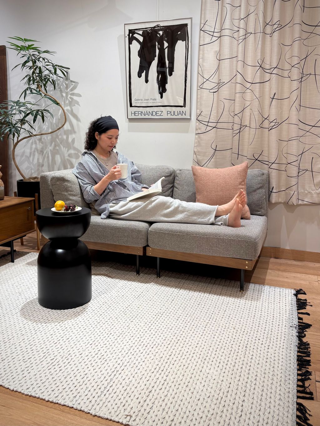 JOURNAL STANDARD FURNITURE