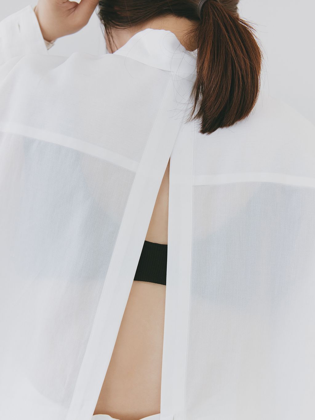 Back open シャツのコーディネートスナップ（chihiro）｜Plage 