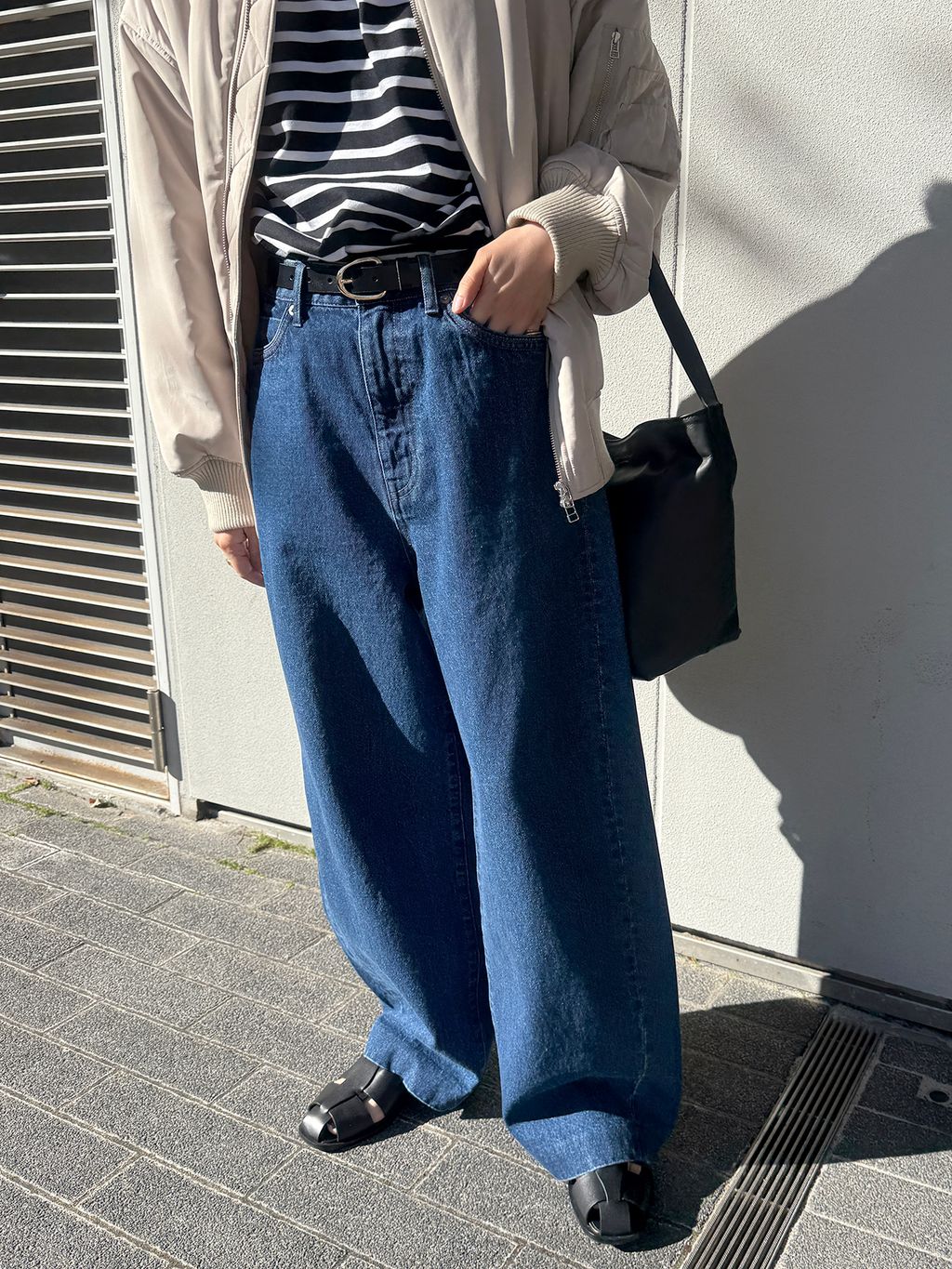 LE DENIM カーブバギーデニムパンツのコーディネートスナップ（Sally