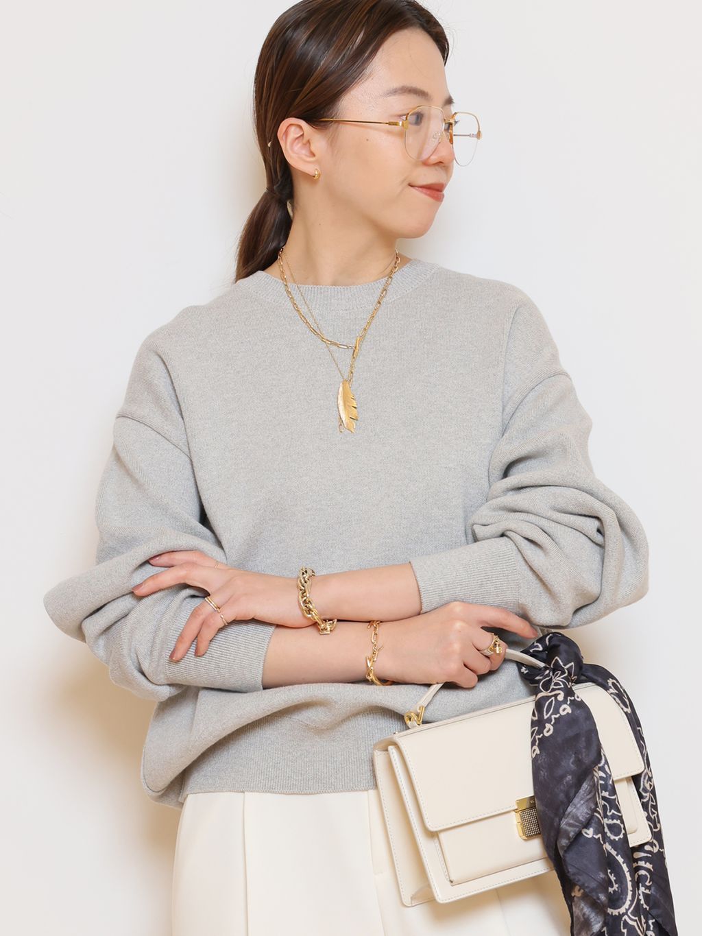 SMOOTH TOP クルーネック プルオーバーのコーディネートスナップ（HASE