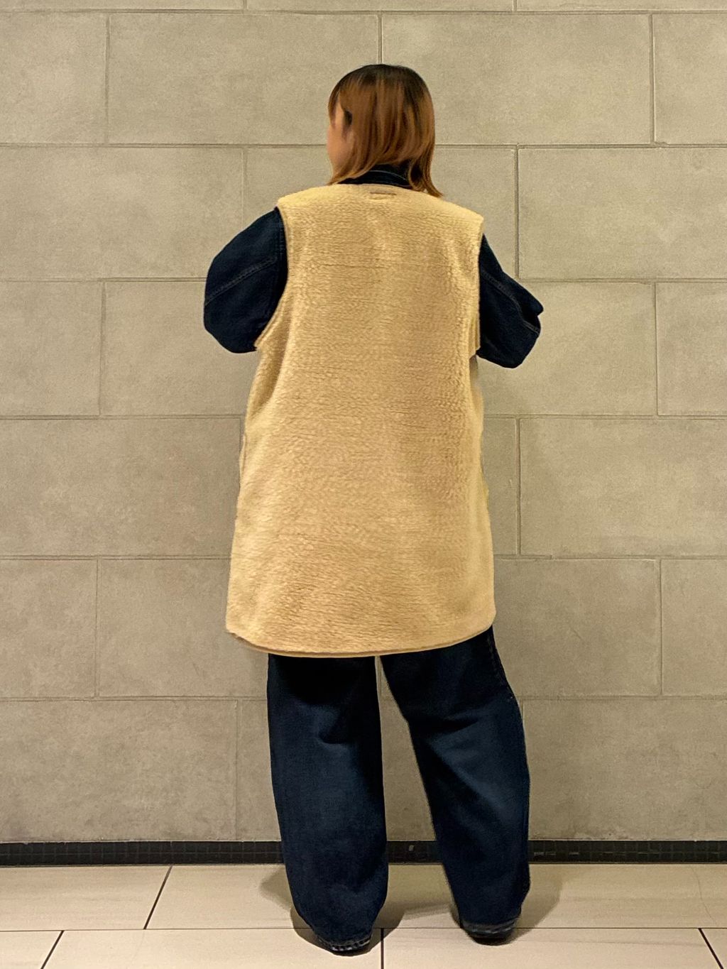 ARMEN】ZIP-UP FLEECE LONG VESTのコーディネートスナップ（K.M