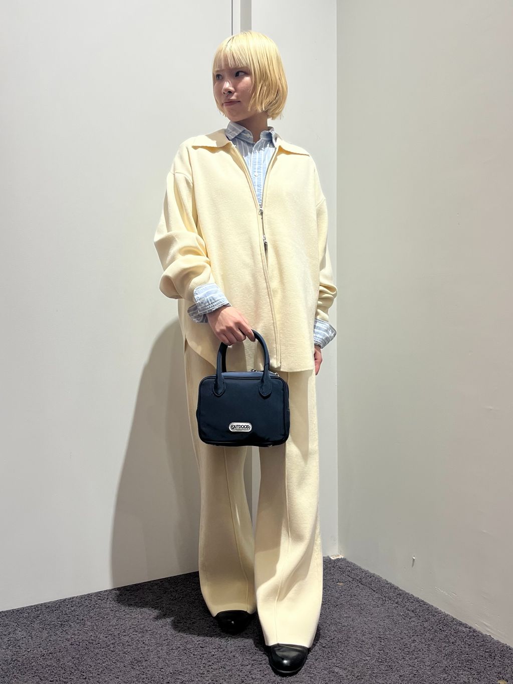 OUTDOOR PRODUCTS Usual Things