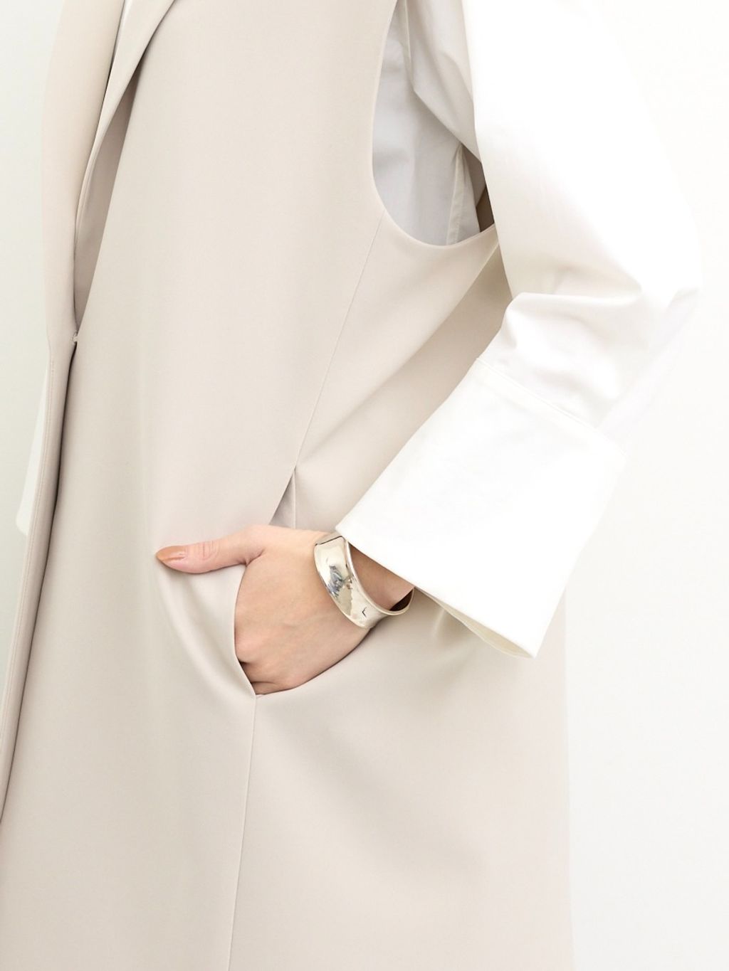 COCOON VESTのコーディネートスナップ（BUYER.N）｜L'Appartement