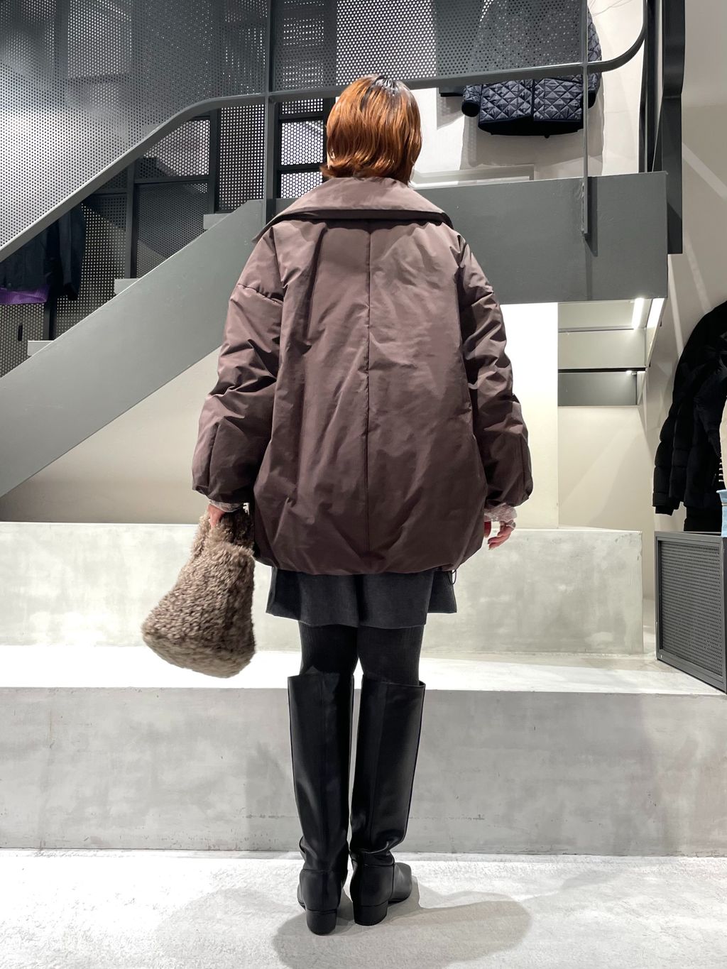 追加》ARTIROSA 撥水テイラーコクーンダウンのコーディネートスナップ