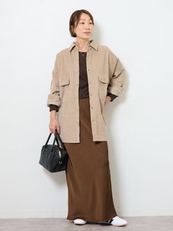 追加3 / 新色》シアークルーネックロングTシャツのコーディネート 