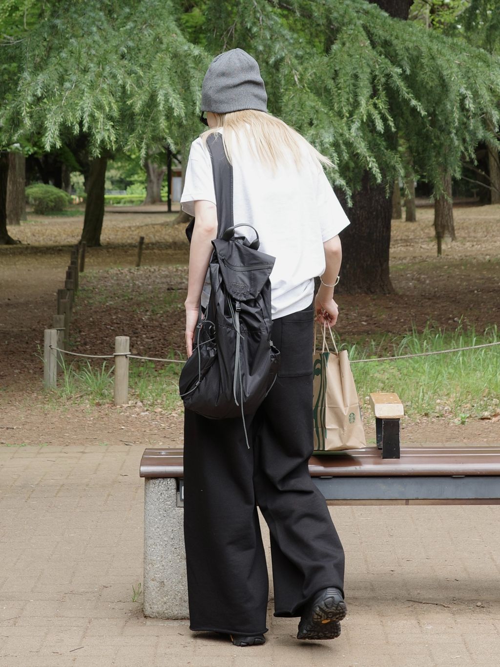 OUTDOOR PRODUCTS Usual Things