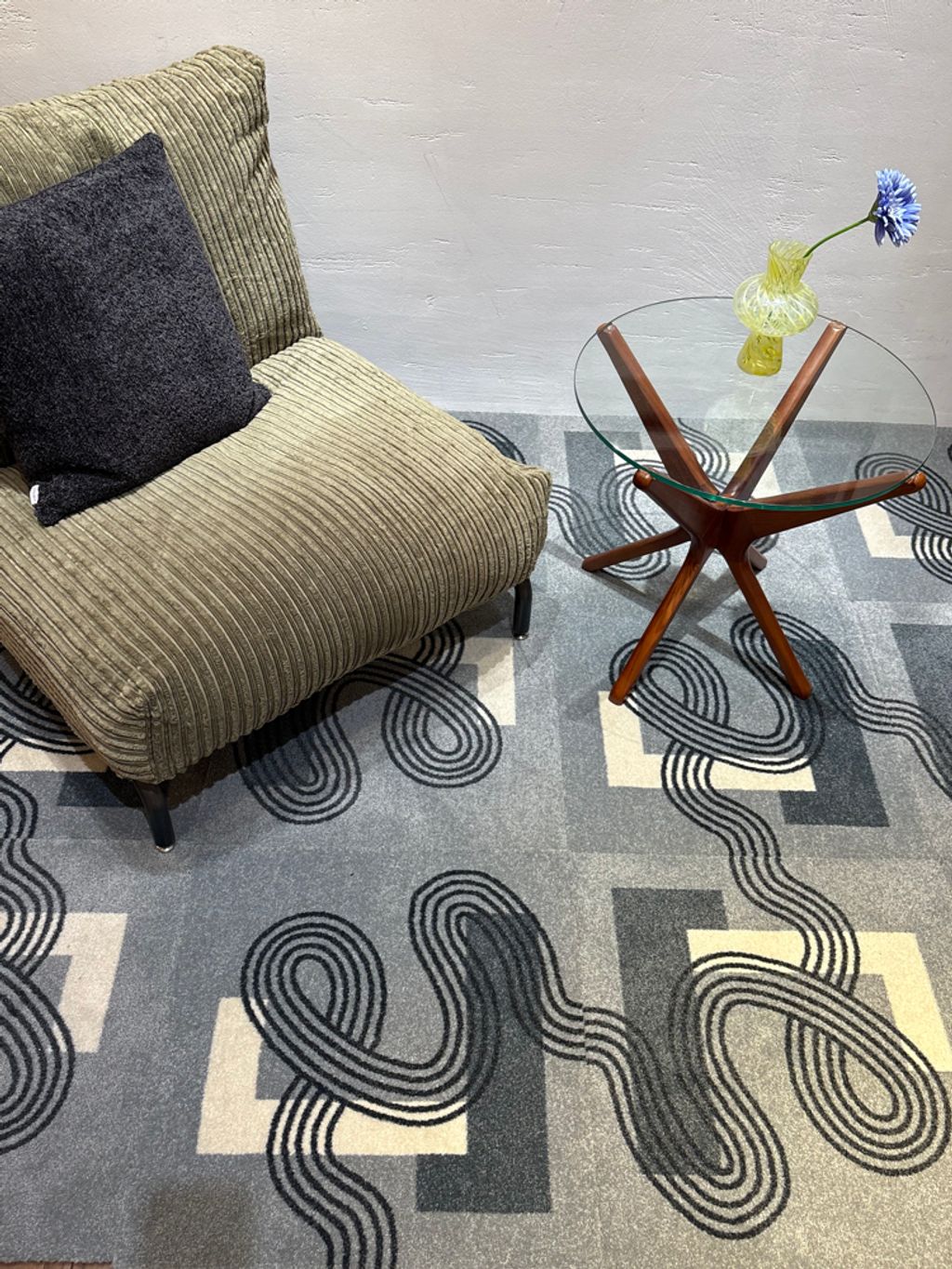 CARPET TILE CROSBY 6P カーペットタイルのコーディネートスナップ