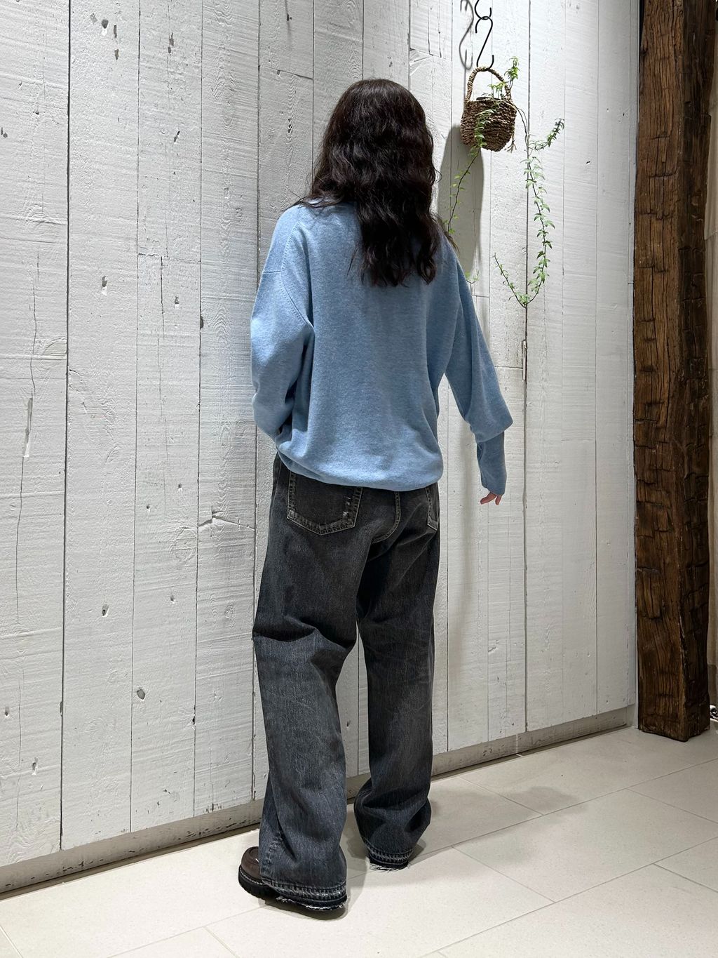 13OZデニム ダメージ5PKのコーディネートスナップ（N.H）｜journal