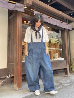10OZデニムタックサロペットのコーディネートスナップ（A.Y）｜journal