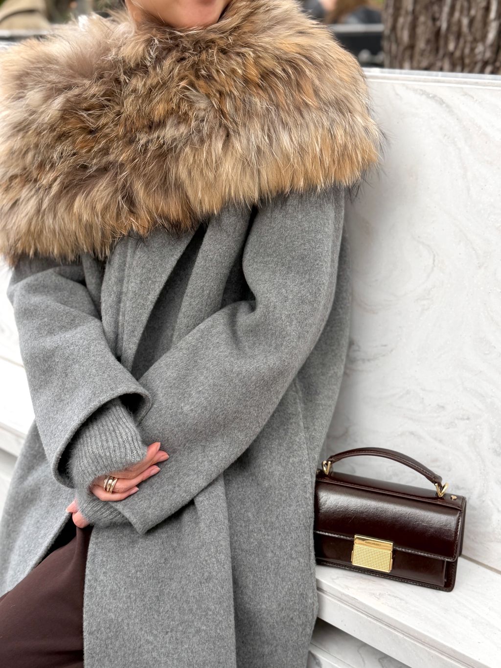 REVER LONG COATのコーディネートスナップ（STAFF.T）｜L'Appartement