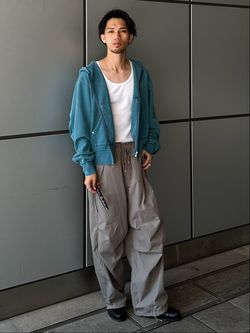 ラウンド スリーブ アシッド ジップ パーカー ラウンド スリーブ アシッド ジップ パーカーのコーディネートスナップ