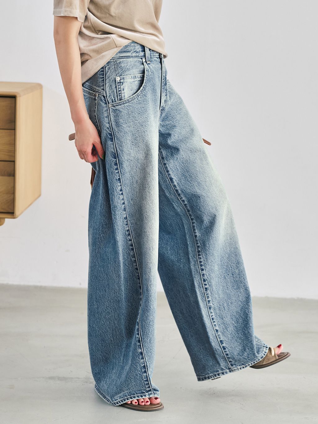 追加予約》LEVI'S 別注 SMU SUPER BAGGY BARRELのコーディネート