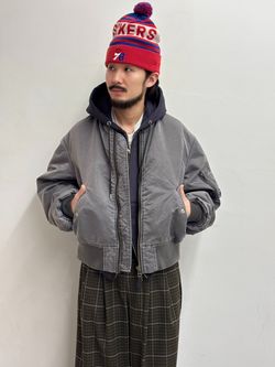 オーバー フィット ボンバー ブルゾンのコーディネートスナップ