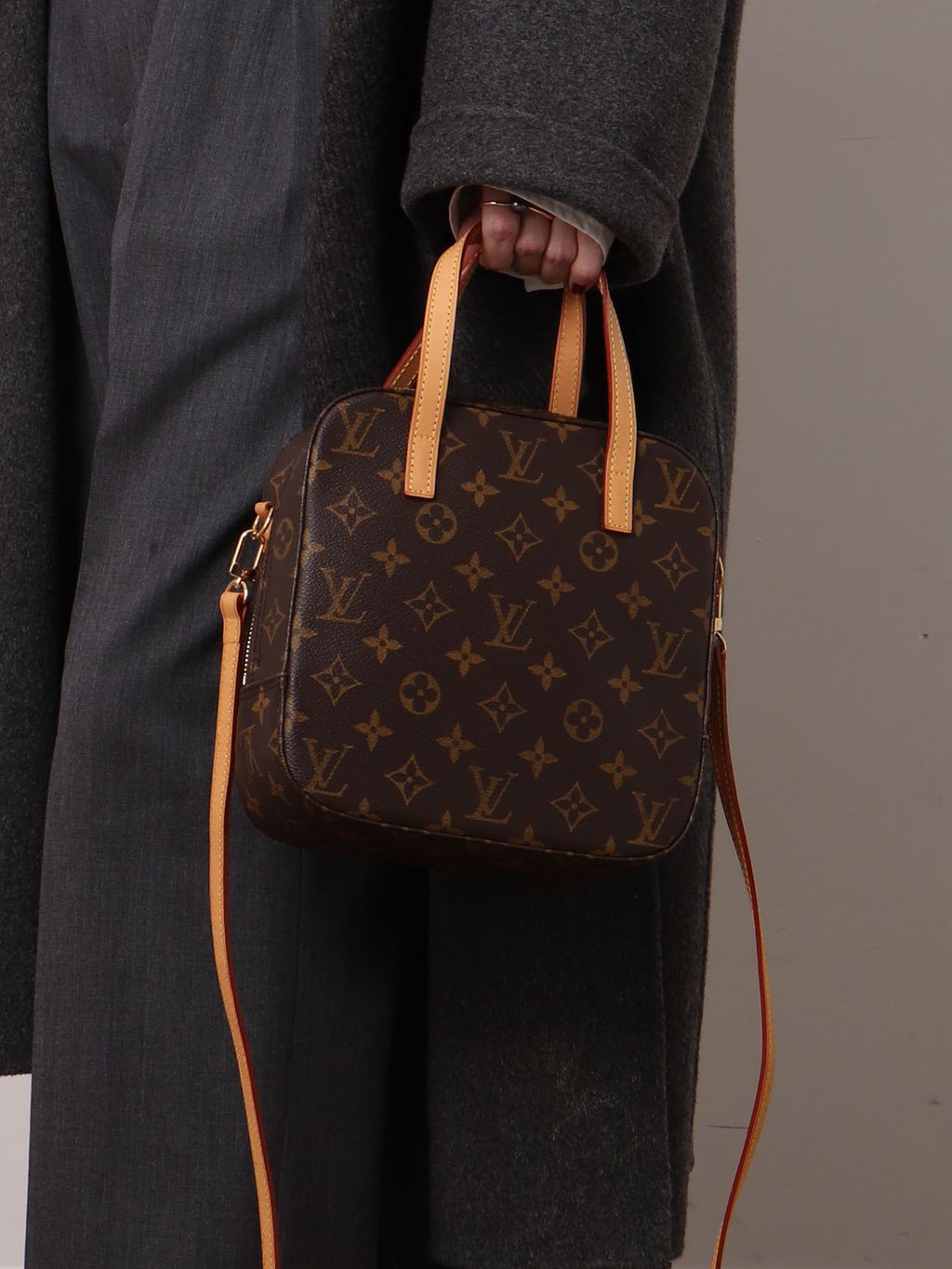 VINTAGE LOUIS VUITTON/ルイ ヴィトン】Spontini 2wayのコーディネート