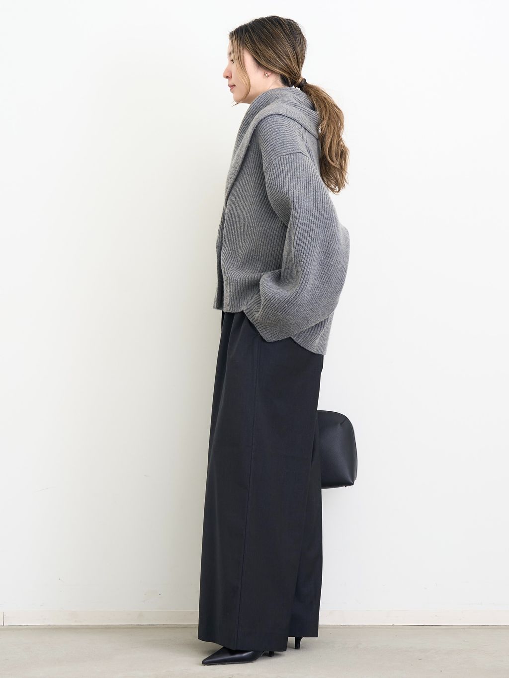 TOTEME/トーテム】 LOUNGE ZIP TOTE BAGのコーディネートスナップ