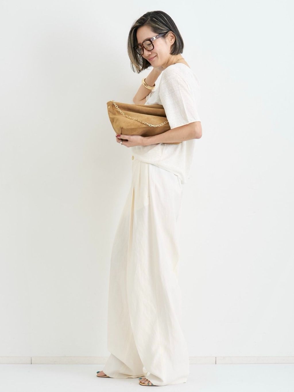 LINEN SHORT SLEEVE KNITのコーディネートスナップ（STAFF.S）｜L