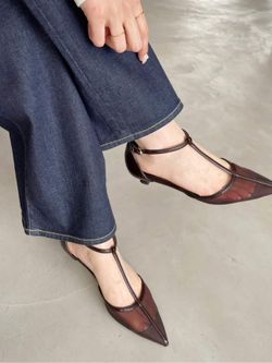 追加予約》3.5cmTストラップシアーパンプスのコーディネートスナップ