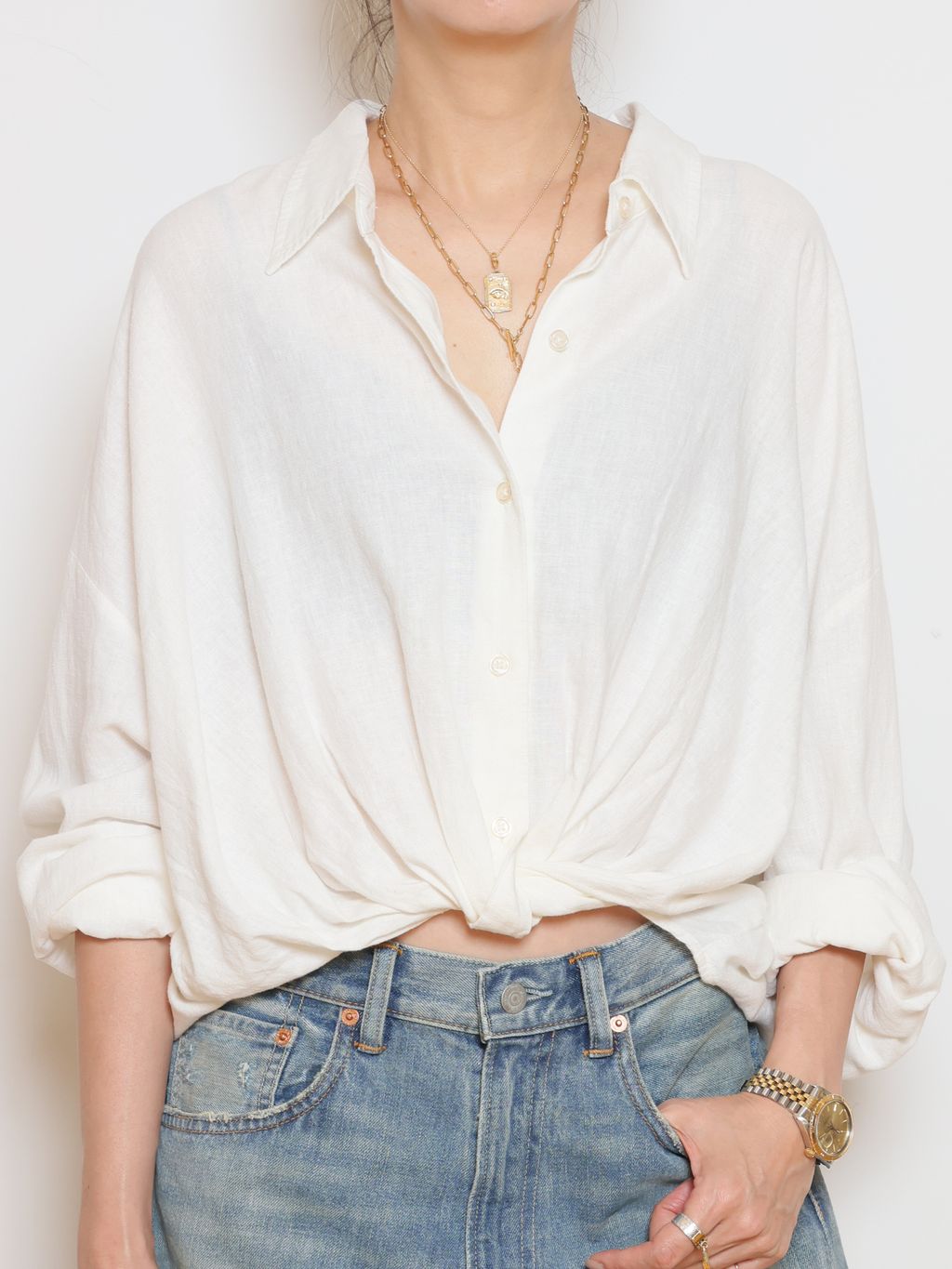 DENIMIST/デニミスト】TWISTED FRONT シャツのコーディネートスナップ
