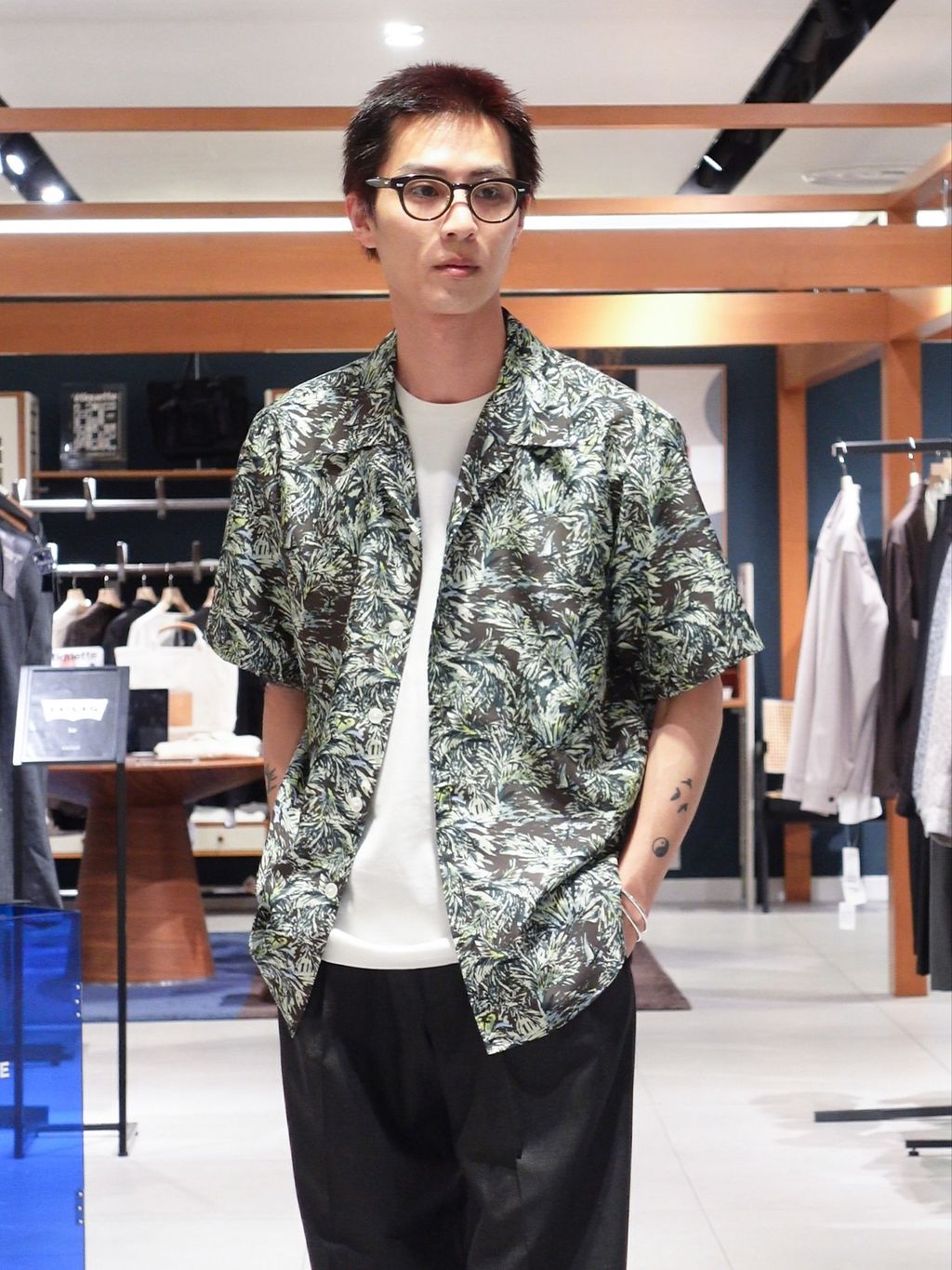 AURALEE (オーラリー) PRINTED AIRY SILK HALF-SLEEVED Sの