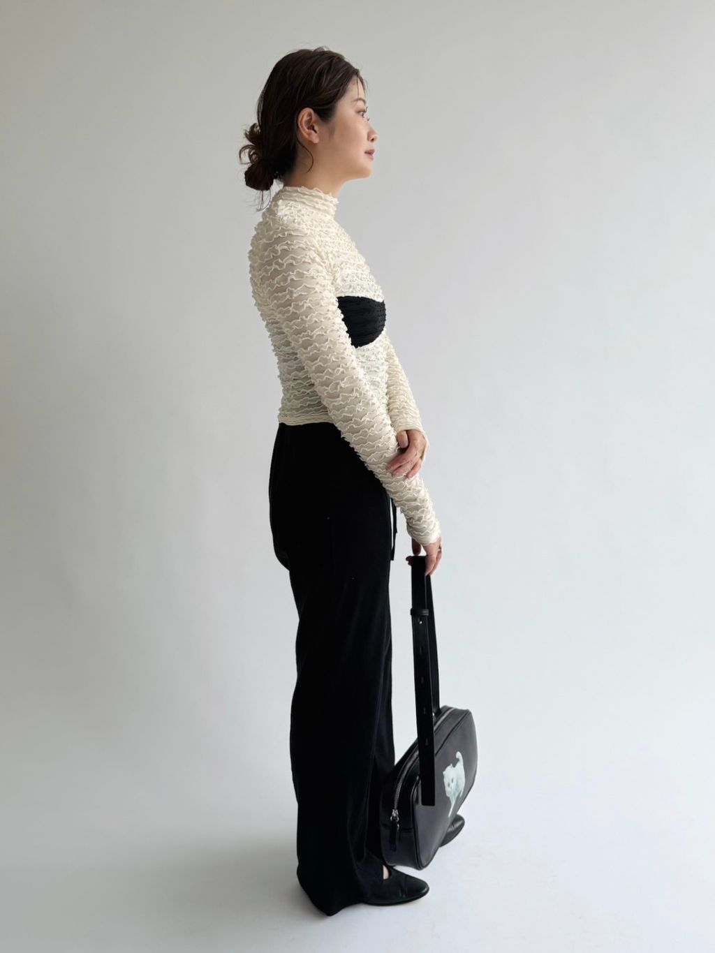 abcニットフレアパンツのコーディネートスナップ（emi）｜EDIT. FOR