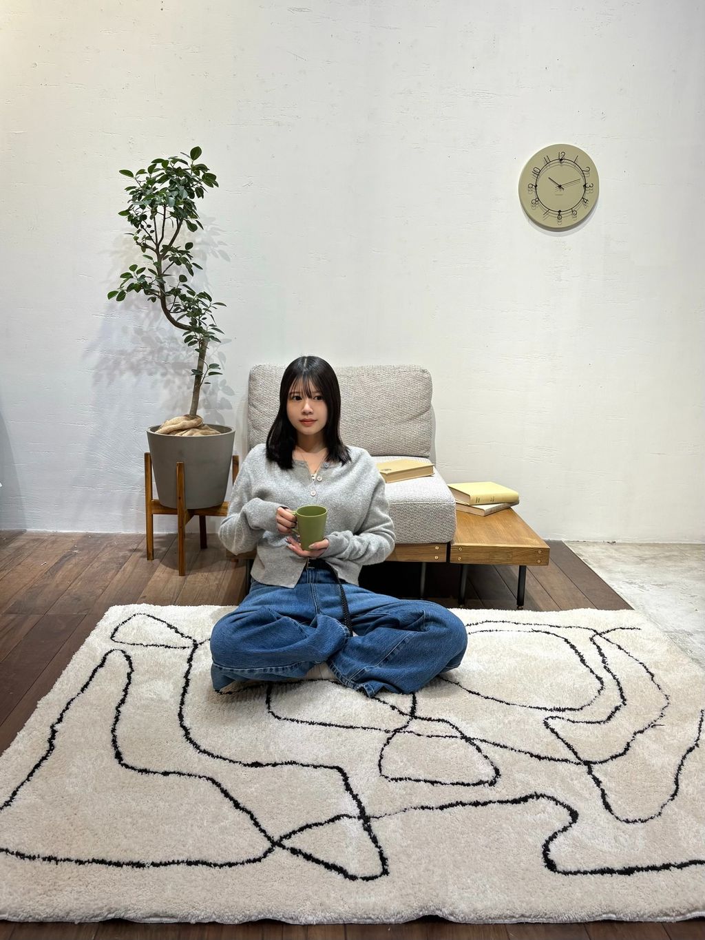 JOURNAL STANDARD FURNITURE