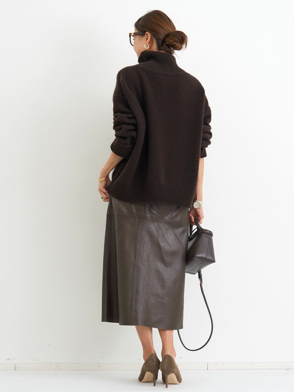 R2W/アールツーダブリュー】 STRAIGHT HEM TURTLE KNITの
