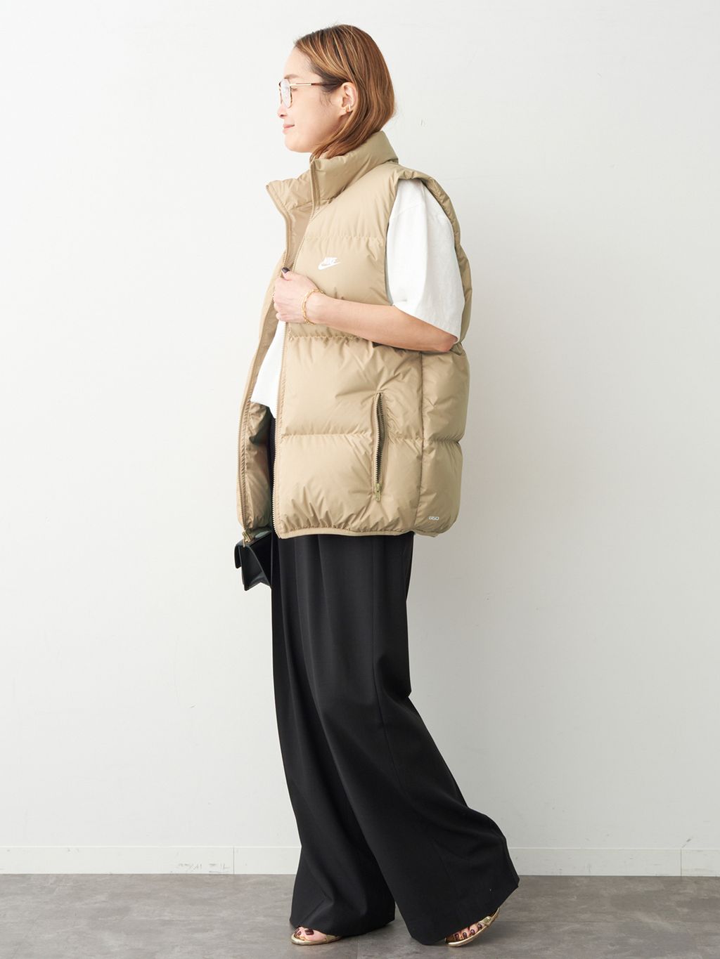 LIZZIE MANDLER/リジーマンドラー】CRESCENT HOOP 8.5のコーディネート