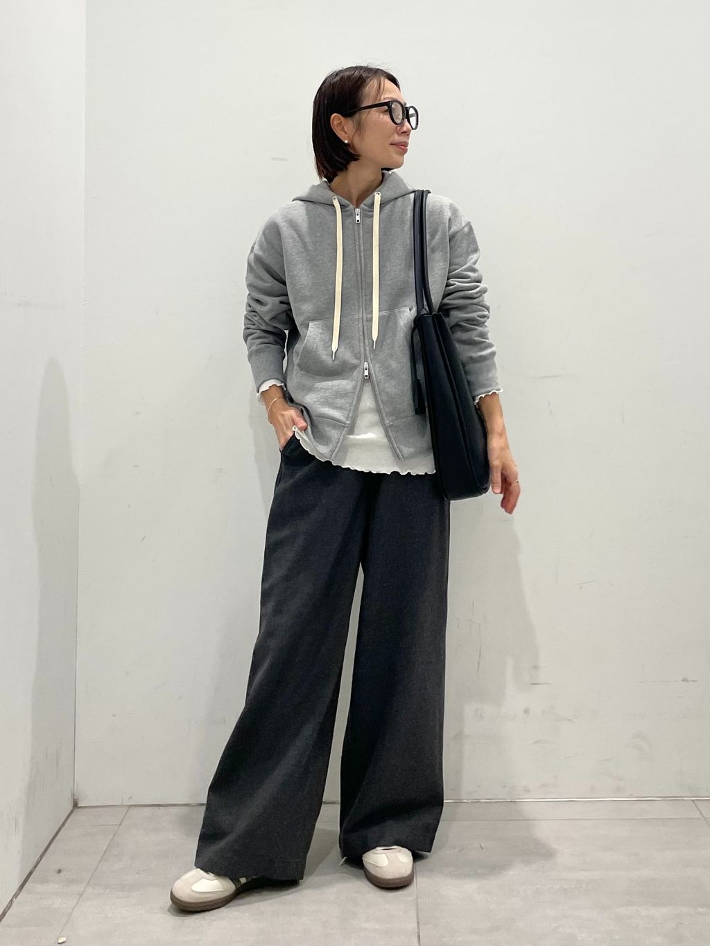 別注【TAION / タイオン】ロングダウンコートのコーディネートスナップ