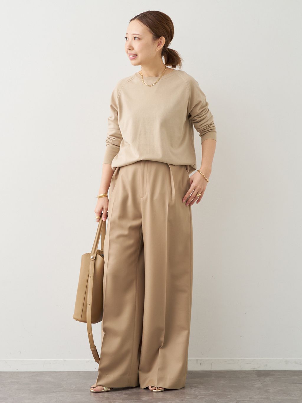 OPTIMO クルーネック プルオーバーのコーディネートスナップ（MIO