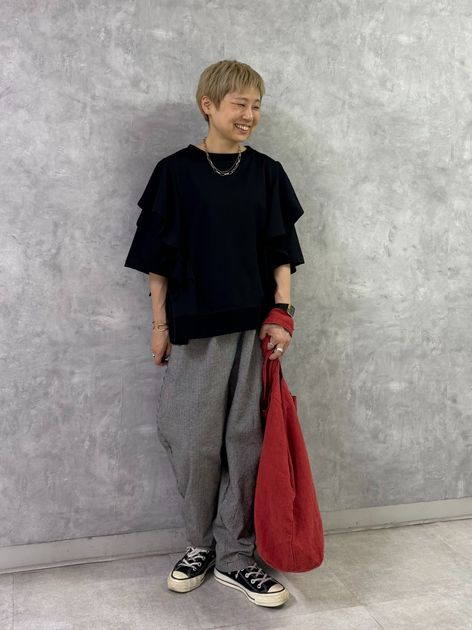 タイプクロス タックパンツのコーディネートスナップ（E.M）｜journal