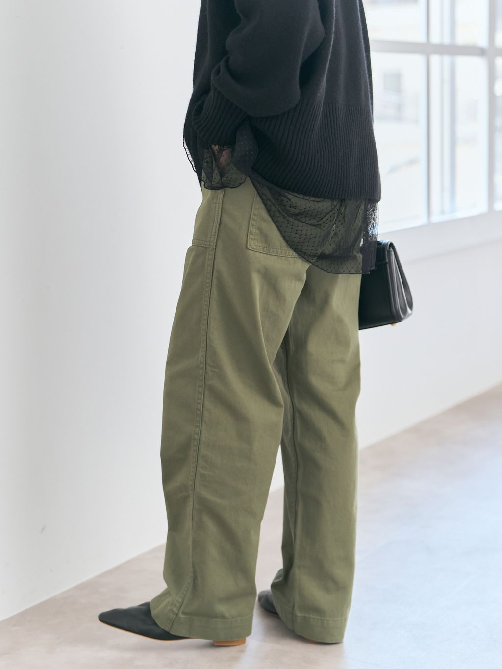 WEB限定 / 追加3》ルーズベイカーパンツのコーディネートスナップ