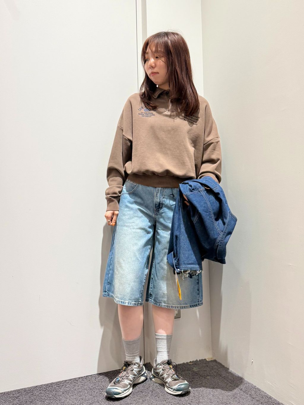 OUTDOOR PRODUCTS Usual Things