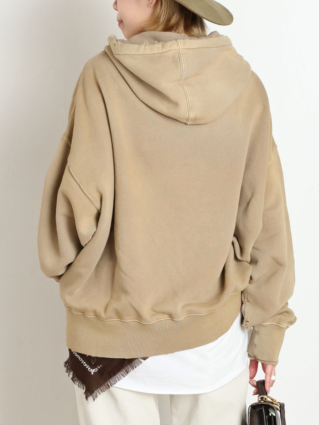 GOLDEN GOOSE / ゴールデングース】GARMENT DYED HOODIE PULLOVERの