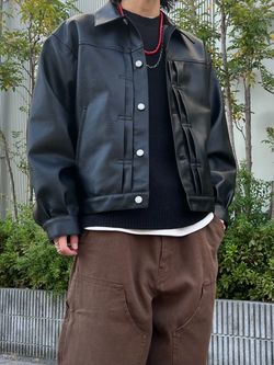 シンセティック レザー トラッカージャケットのコーディネートスナップ