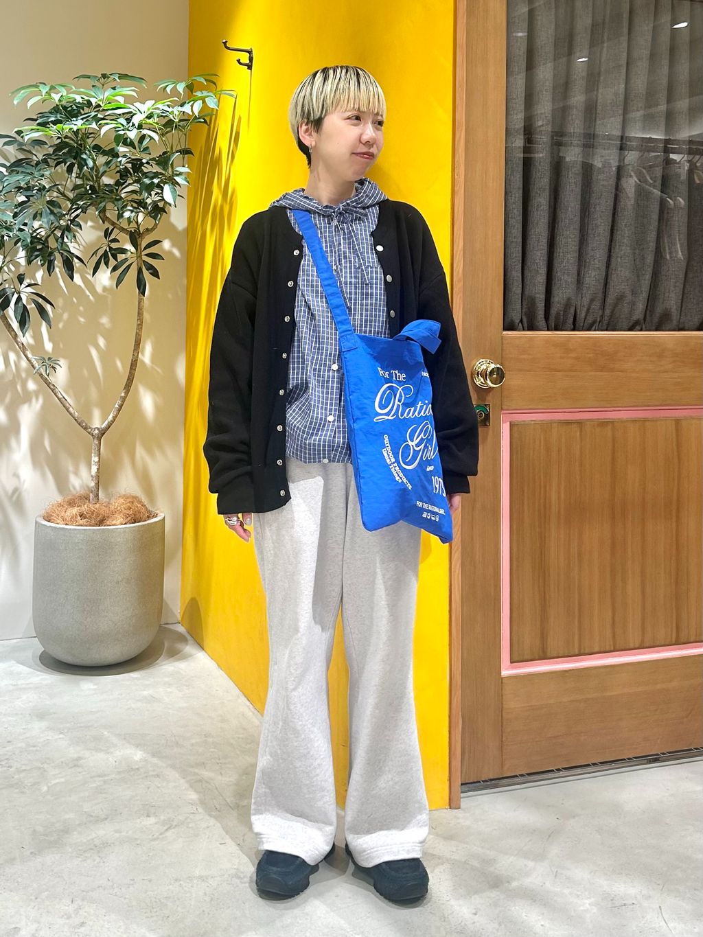 OUTDOOR PRODUCTS Usual Things